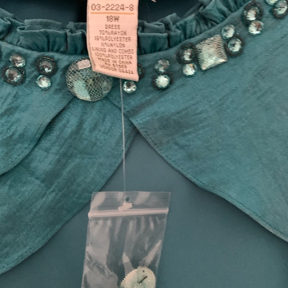 Teal Jeweled Ruffled Formal Plus Dress - Picture 4 of 6